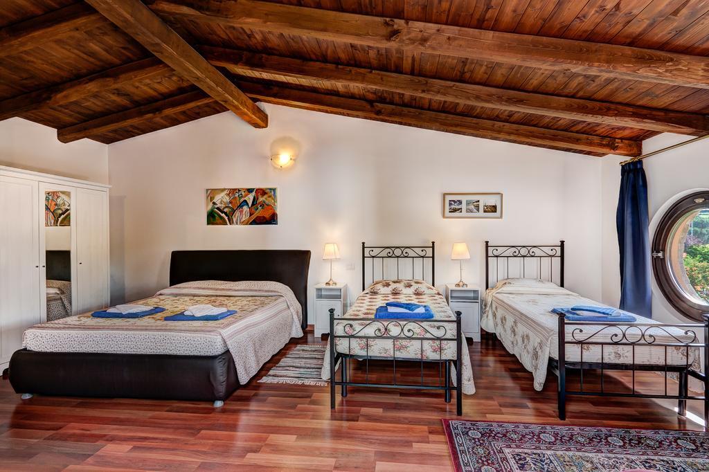 Villaggio Azzurro Róma Szoba fotó